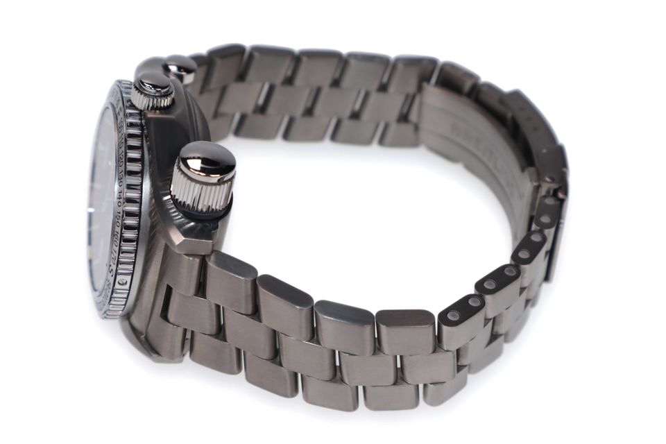 Breitling Emergency E76321 Image 2